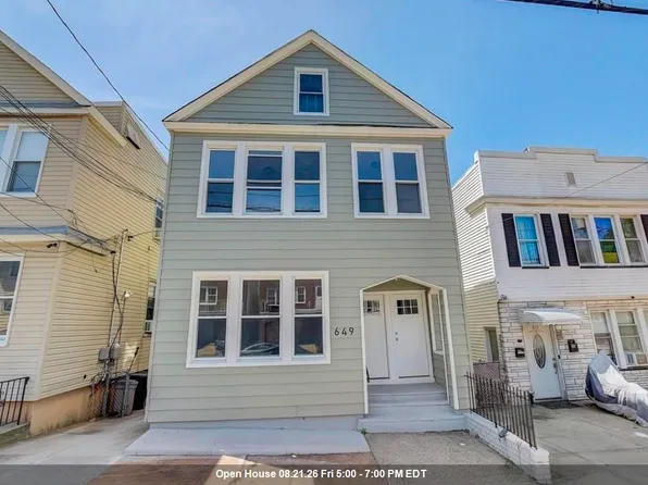 649 Liberty Avenue image 1 of 39