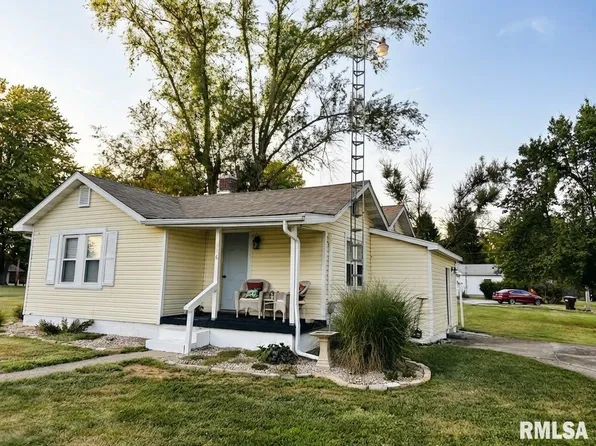 116 Mason St, Tovey, IL 62570