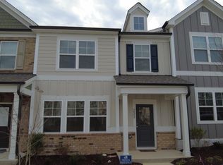 233 Parker Station Ave, Fuquay Varina, NC 27526