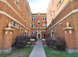 2206 S 61st Ct APT 306, Cicero, IL 60804