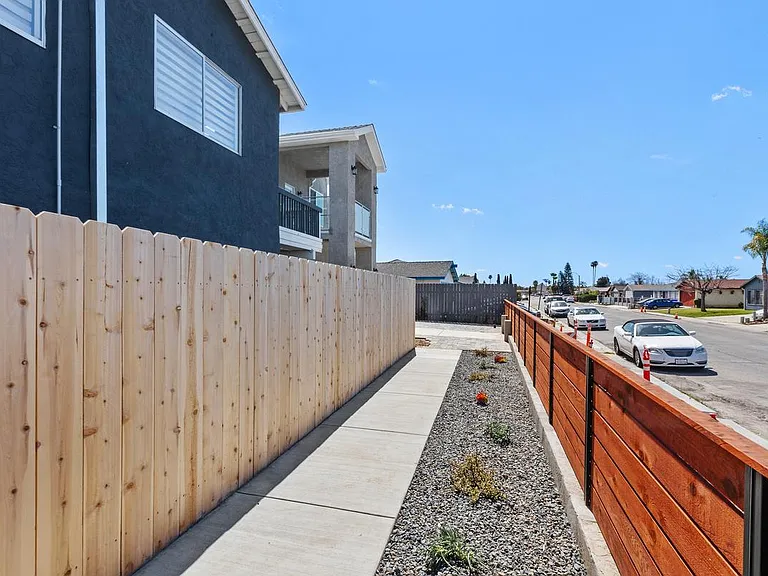 10295 San Ramon Dr — Photo 27