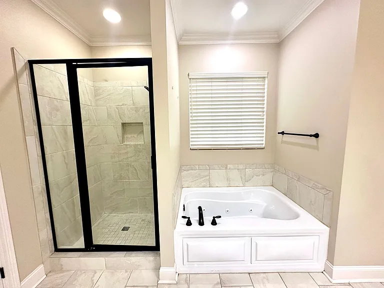 43283 Pond View Dr — Photo 10