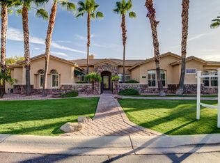 376 N Cloverfield Cir, Litchfield Park, AZ 85340