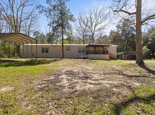 1207 Ivanhoe Estates Dr, Woodville, TX 75979