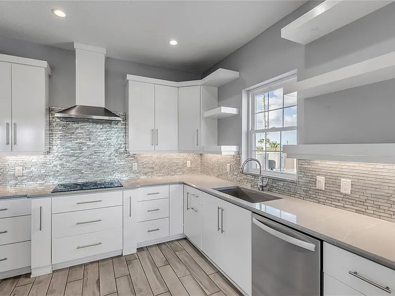 701 E 3rd Ave #PENTHOUSE — Photo 6