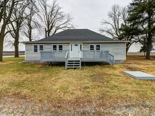 128-1600 E 1600e, Villa Grove, IL 61956