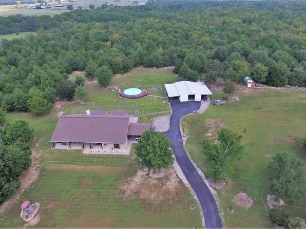 7032 Fm 1567, Lone Oak, TX 75453