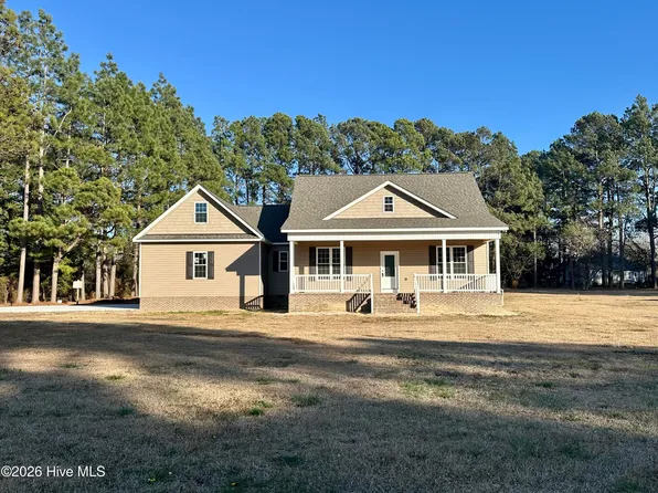 100 Chris Street, Mount Olive, NC 28365