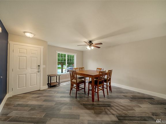 3rd image of 3617 185th St Ct E