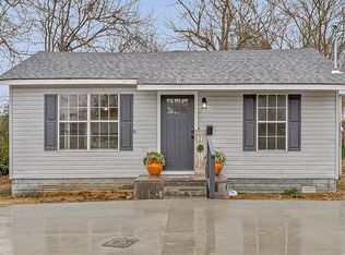 831 N 3rd St, Paragould, AR 72450