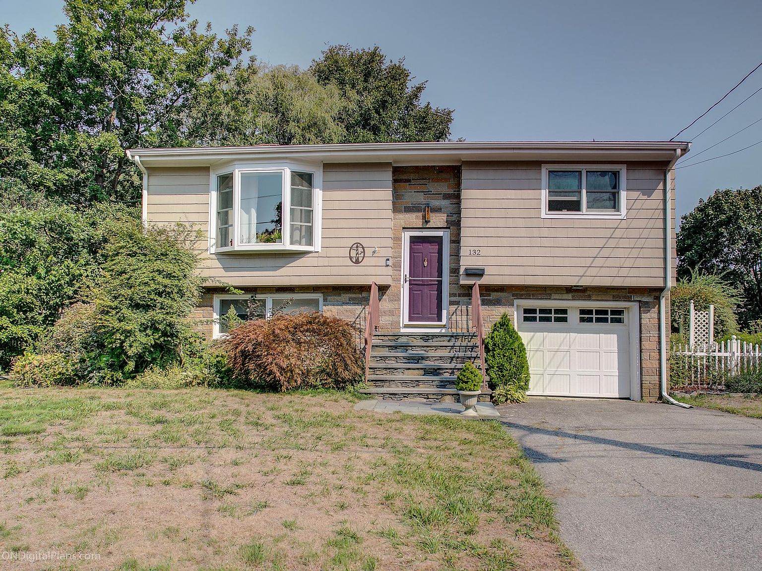 132R Ruggles Ave, Newport, RI 02840 Zillow