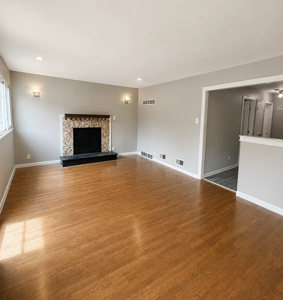 4 bed, 1000 sqft, $1,750 — Photo 2