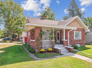 418 N 15th St, Adel, IA 50003