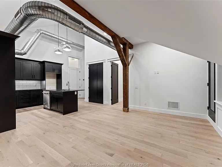 247 Brock St #404 — Photo 17