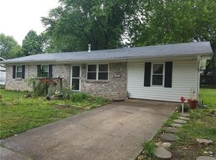 1201 SE East St, Bentonville, AR 72712