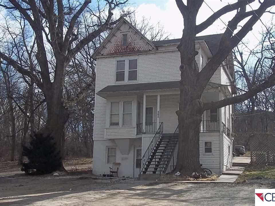 1st image of 818 Chicago Ave