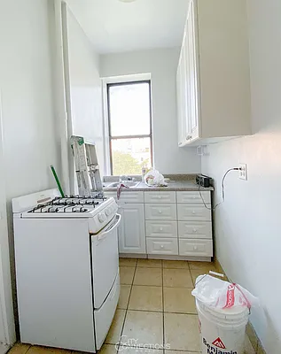 Rented by City Connections Realty | media 14