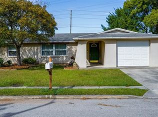3226 Andorra Dr, Holiday, FL 34690