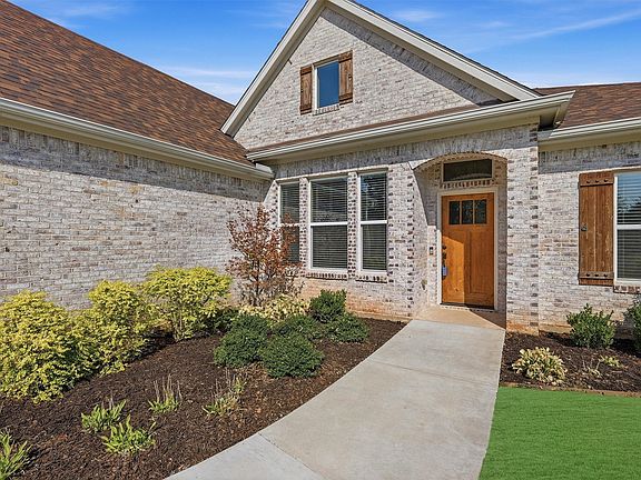 4th image of 57 Texoma Terrace Rd