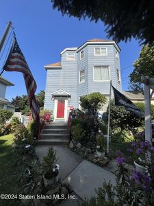 81 Highview Ave, Staten Island, NY, 10301