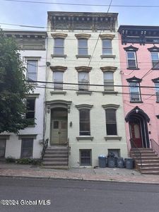 11 Elm Street, Albany, NY, 12202