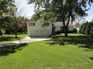 3317 1st Ave SW, Cedar Rapids, IA 52404