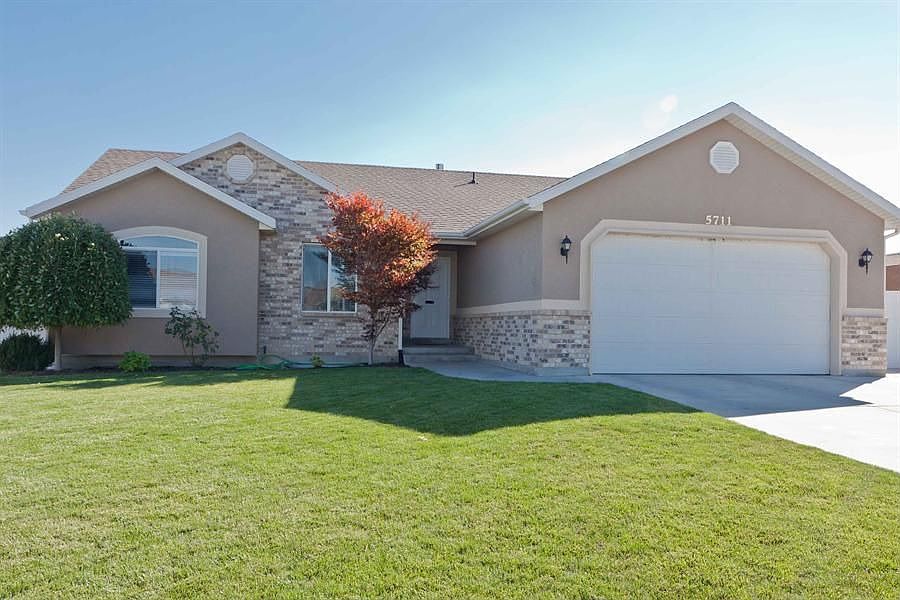1st image of 5711 W Copper Stone Dr