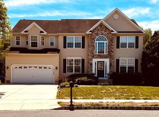 1128 Tamarind Pl, Williamstown, NJ 08094