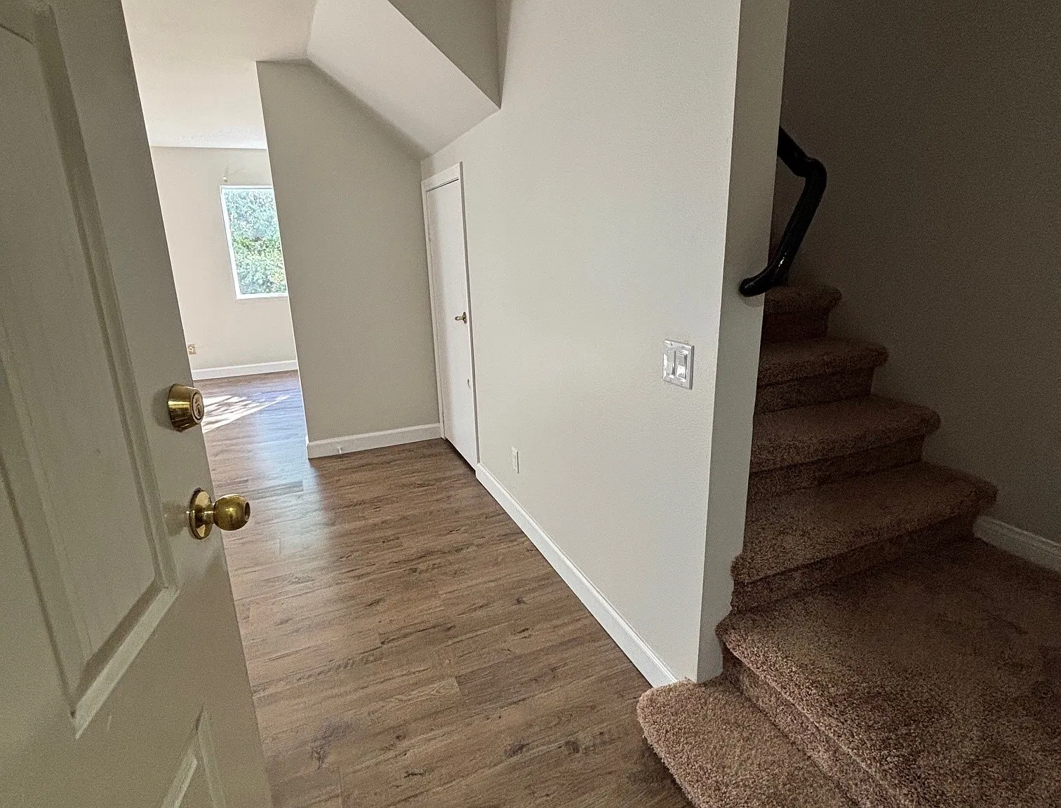 3 bed, 2.5 bath, $2,850 — Photo 3