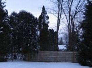 1317 Harrison Ct, Stoughton, WI 53589