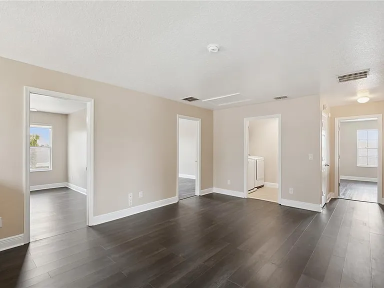 2227 Napone Ln — Photo 16
