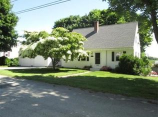 9 Lexington Ave, Auburn, MA 01501