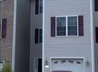 35150 Sara Ct, Locust Grove, VA 22508