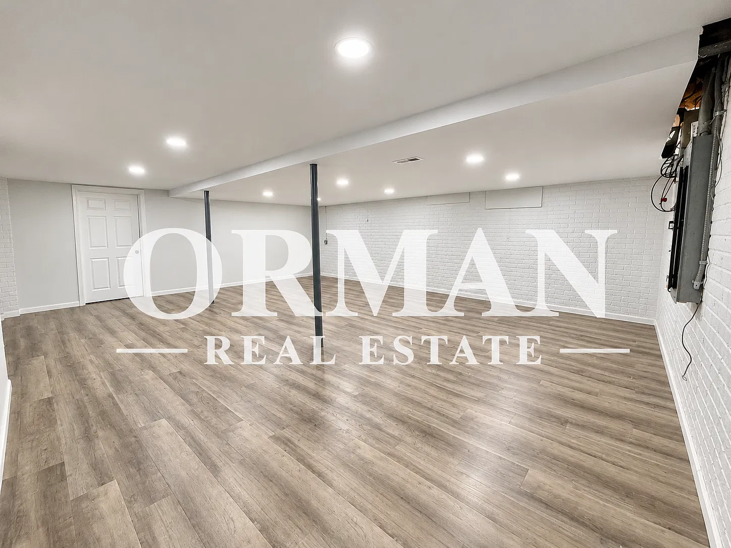 3 bed, 2.5 bath, 2164 sqft, $2,995 — Photo 4