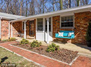 5109 Red Fox Dr, Annandale, VA 22003