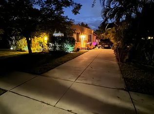 1464 Barcelona Ave, Fort Myers, FL 33901