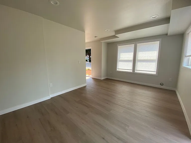 2648 SE 107th Ave #B — Photo 6