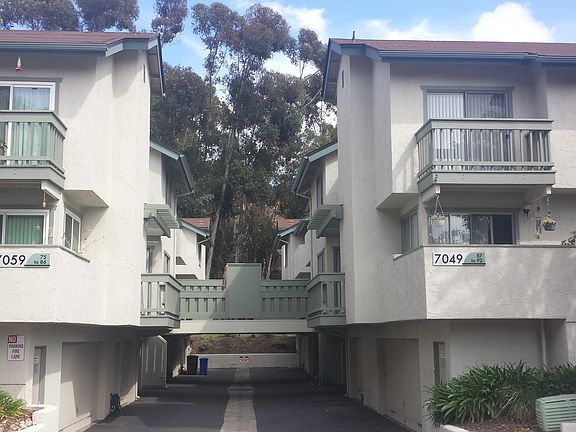 2nd image of 7059 Park Mesa Way Unit 76
