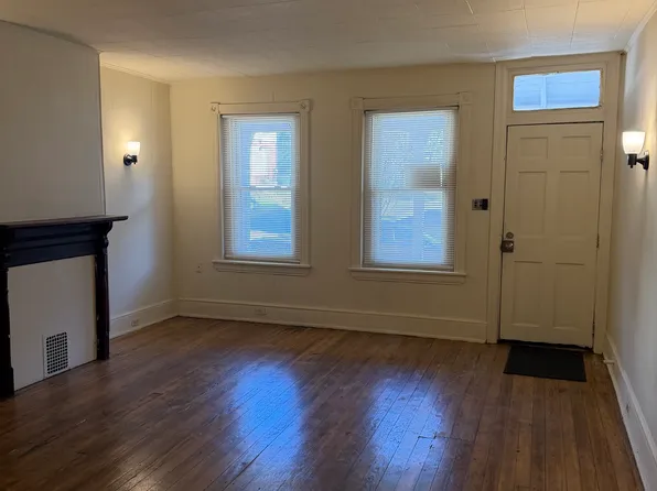 824 W 6th St, Wilmington, DE 19801