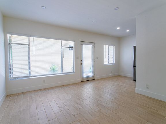 4th image of 222 W Via Sol APT 7