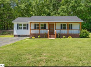 406 Campbell Ave, Landrum, SC 29356
