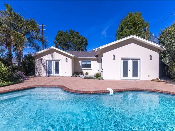 18816 Superior St, Northridge, CA 91324