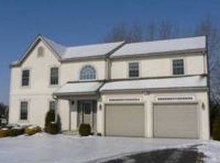 110 Canterbury Turn, Lancaster, PA 17601