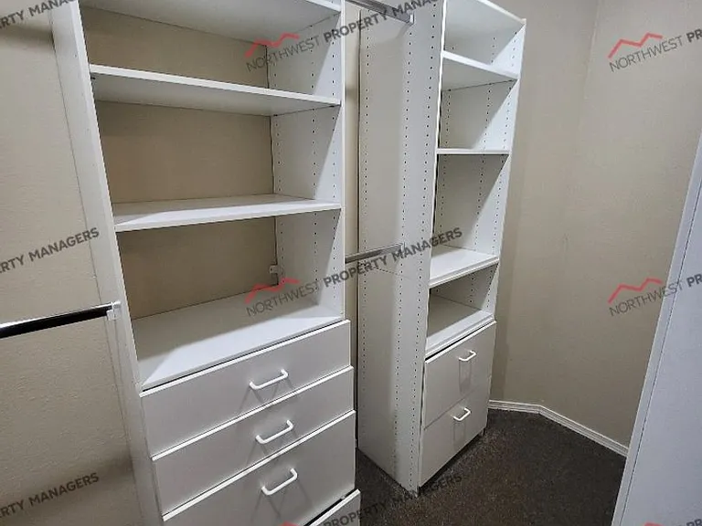 848 NW Maryland Ave — Photo 13