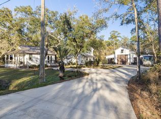 1763 Bay Grove Rd, Freeport, FL 32439