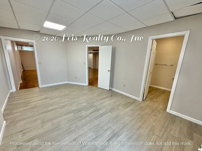 7 E Main St #7 — Photo 7