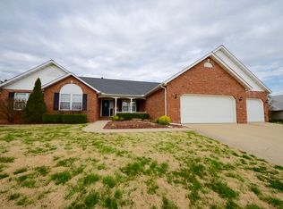 1568 Sinking Springs Dr, O Fallon, IL 62269