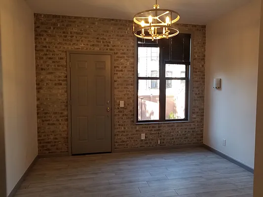 Rented by MCR Realty | media 33