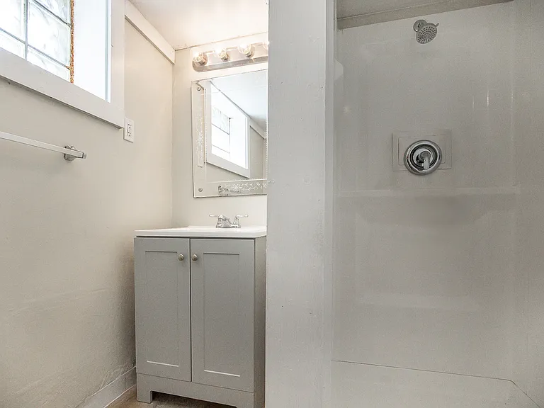 13621 Cranwood Dr — Photo 19