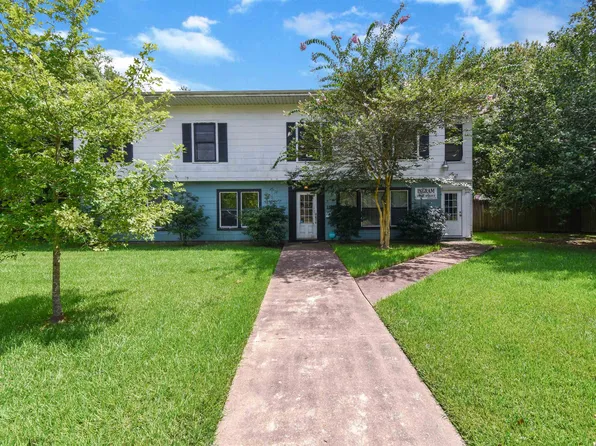 1307 W Cypress Ave, Orange, TX 77630